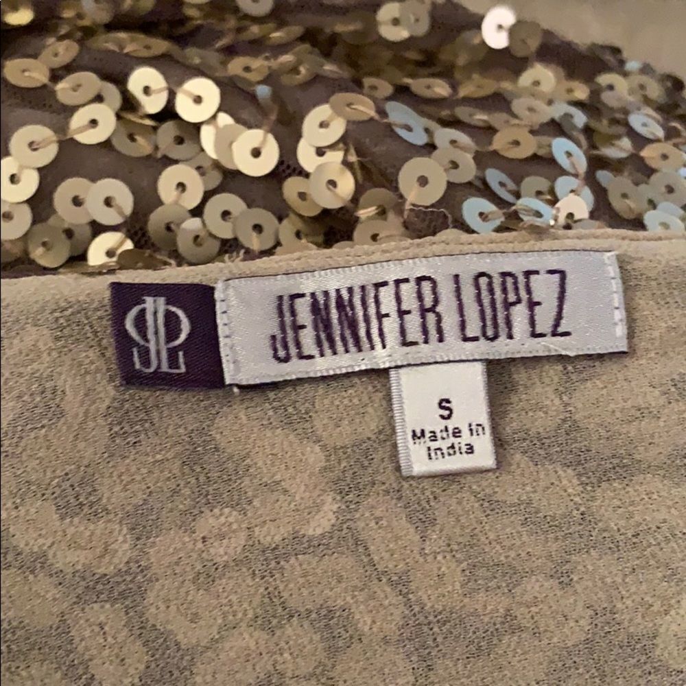 🎉 Jennifer Lopez gold sequin top 🎊 - Picture 5 of 7